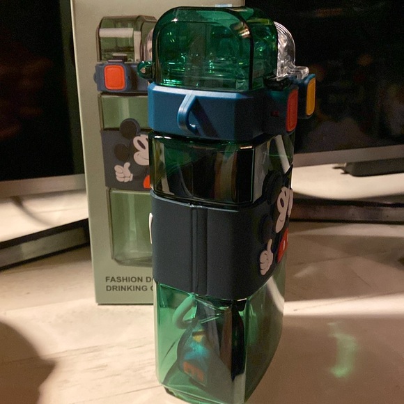 Mickey Mouse double drinking cup - Picture 2 of 3